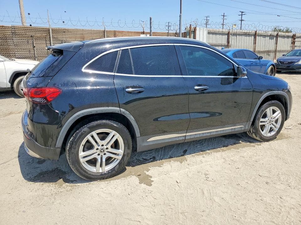 2022 MERCEDES-BENZ GLA 250 4MATIC 250 4MATIC 3