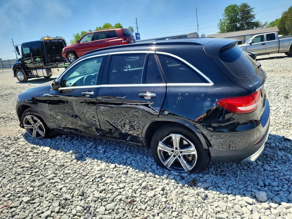 2019 MERCEDES-BENZ GLC 300 2