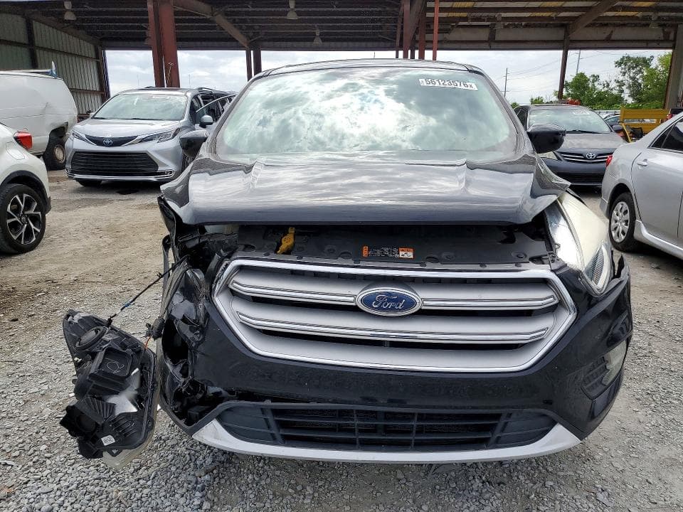 2019 FORD ESCAPE SE 5