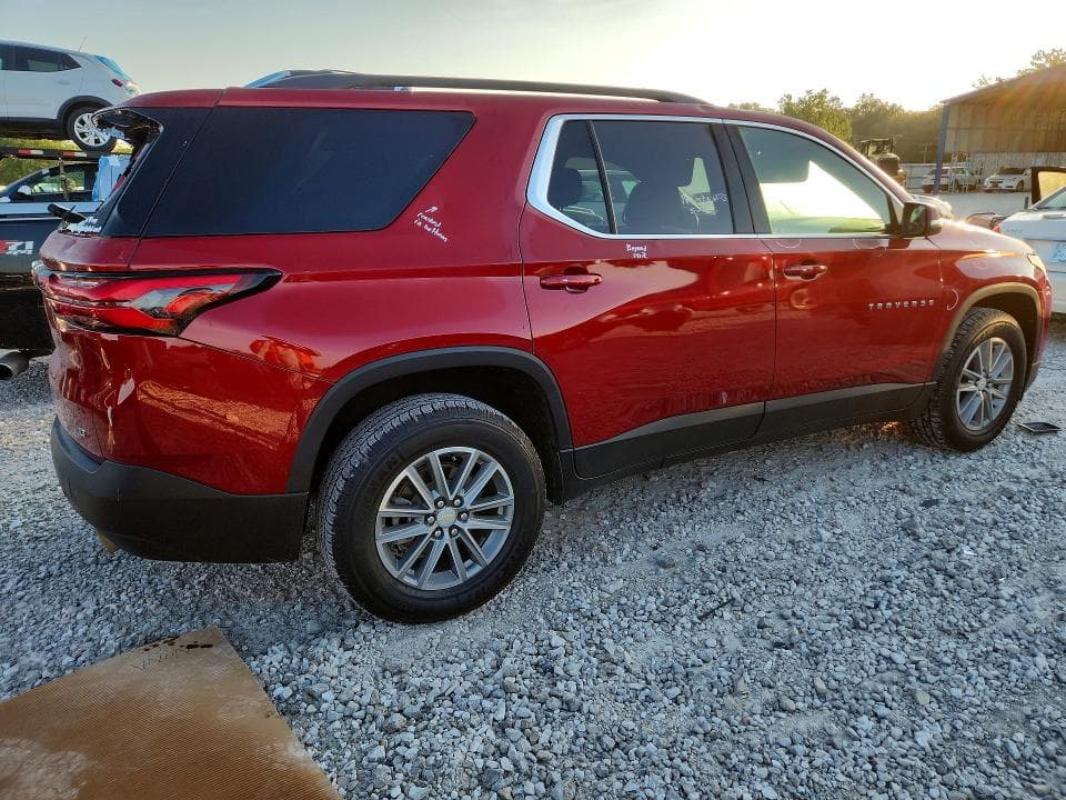 2022 CHEVROLET TRAVERSE LT 3