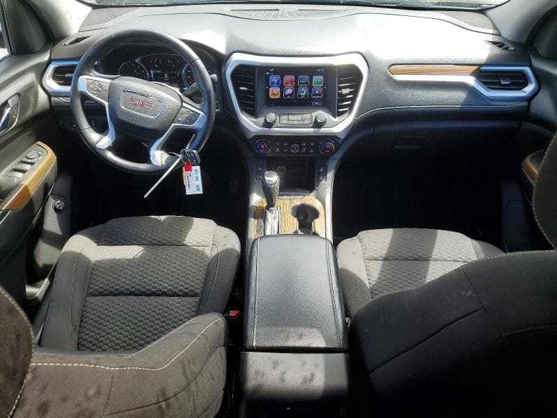 2017 GMC ACADIA SLE 8