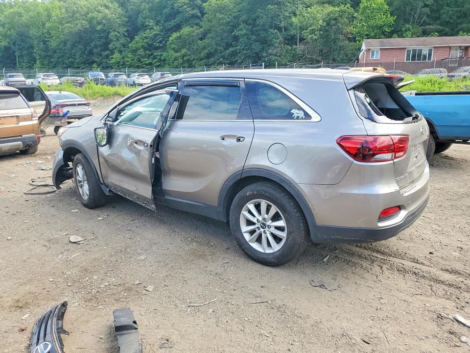 2019 KIA SORENTO LX 2