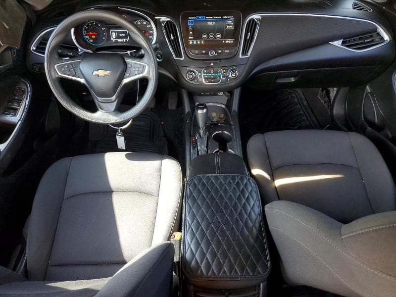 2019 CHEVROLET MALIBU LT 8