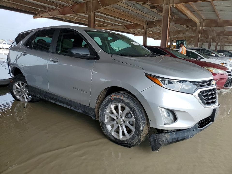2020 CHEVROLET EQUINOX LS 4