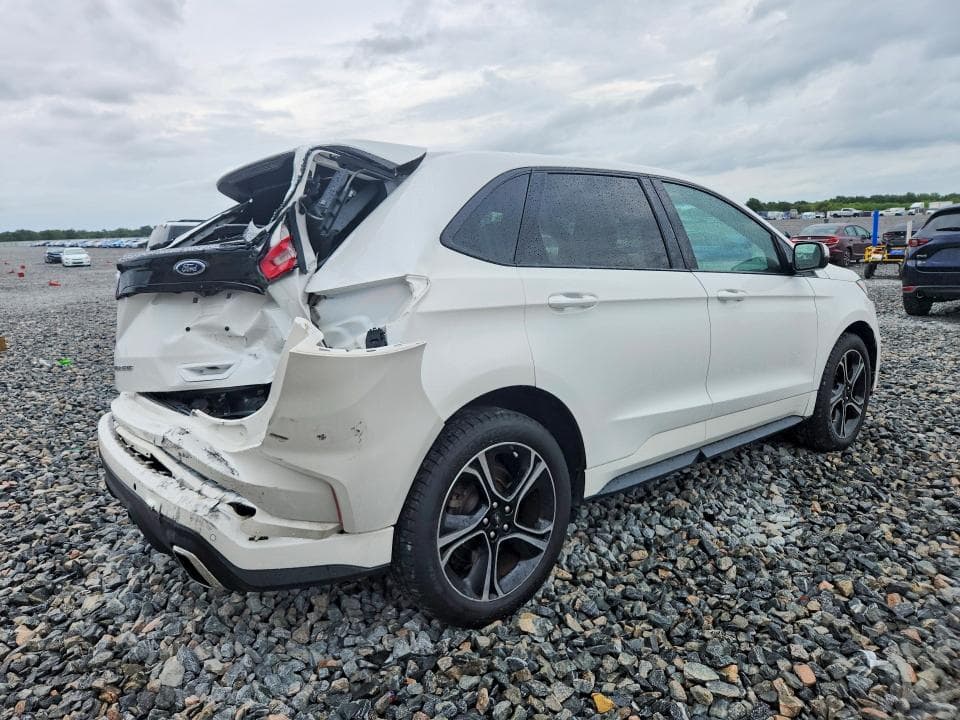 2020 FORD EDGE ST 3
