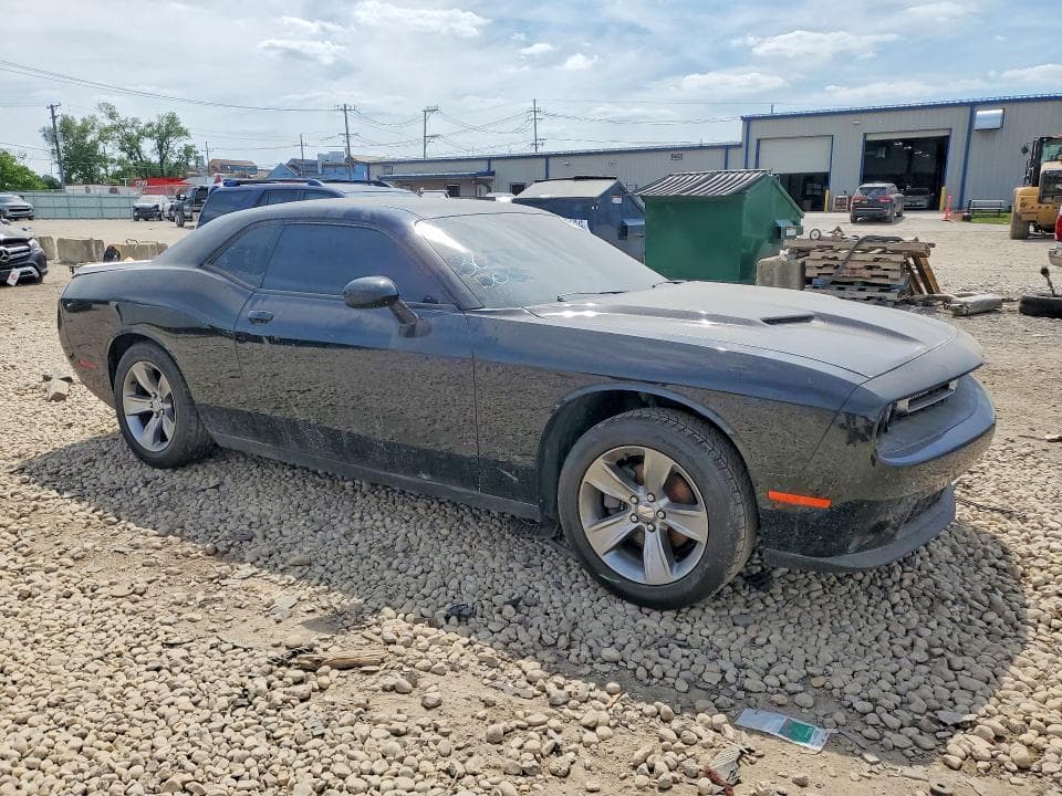 2019 DODGE CHALLENGER SXT 4
