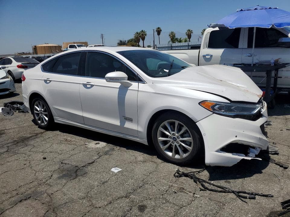 2017 FORD FUSION TITANIUM PHEV 4