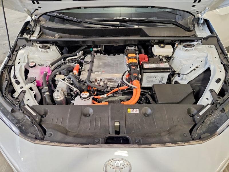 2026 TOYOTA BZ XLE 12