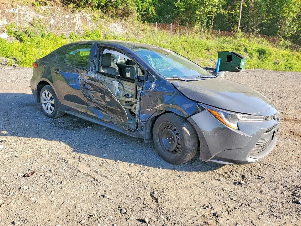 2024 TOYOTA COROLLA LE 4