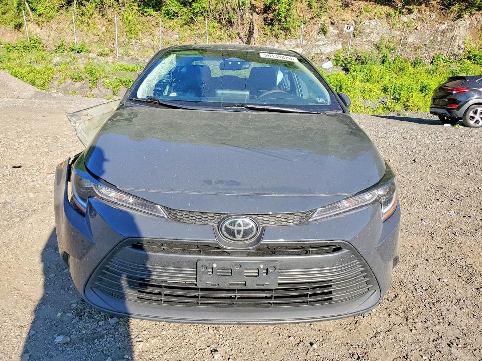 2024 TOYOTA COROLLA LE 5