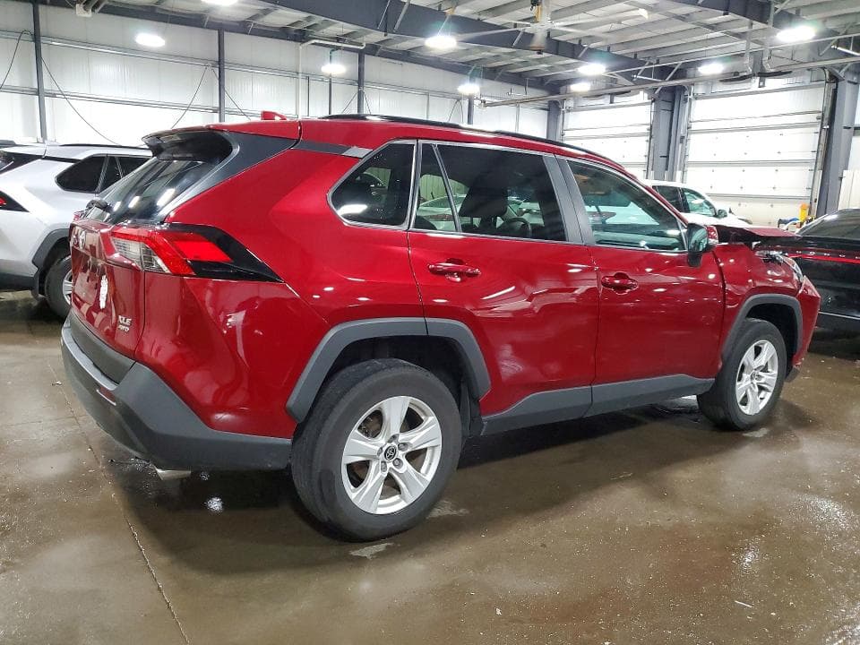 2021 TOYOTA RAV4 XLE XLE 3