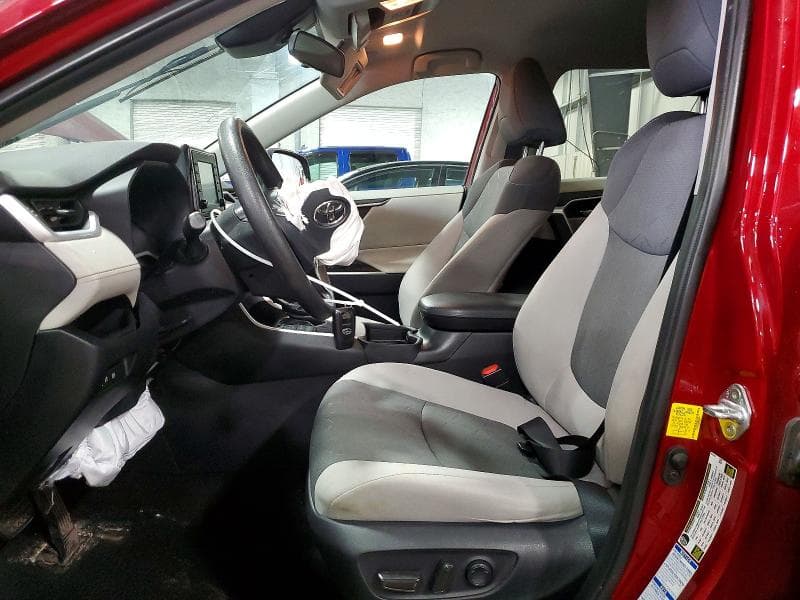 2021 TOYOTA RAV4 XLE XLE 7