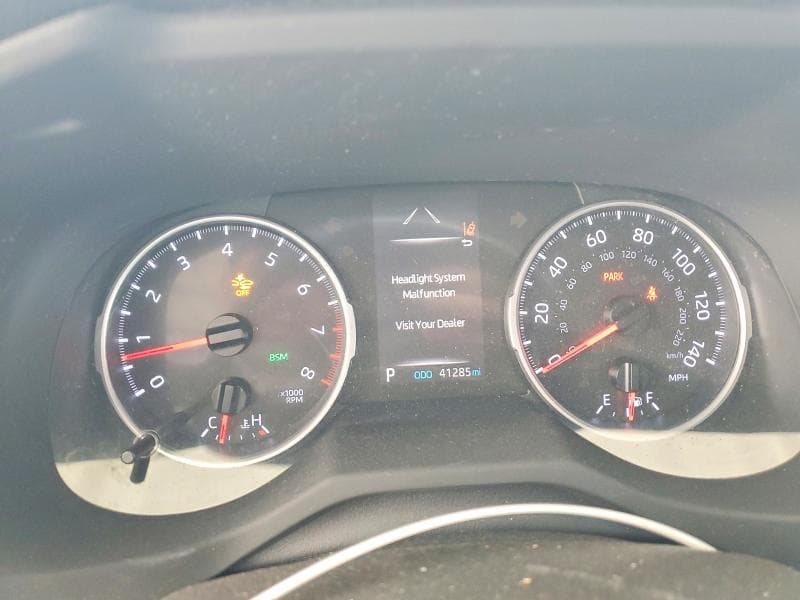 2019 TOYOTA RAV4 XLE PREMIUM 9