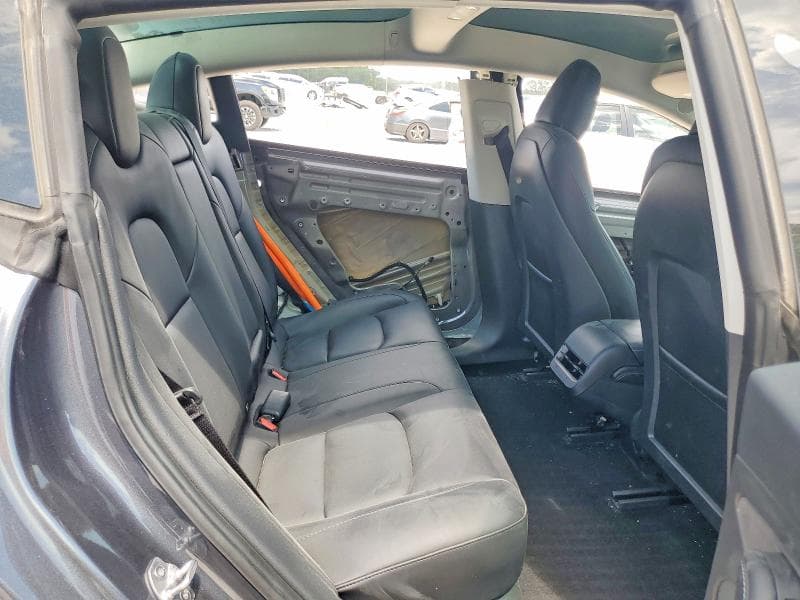2023 TESLA MODEL 3 10