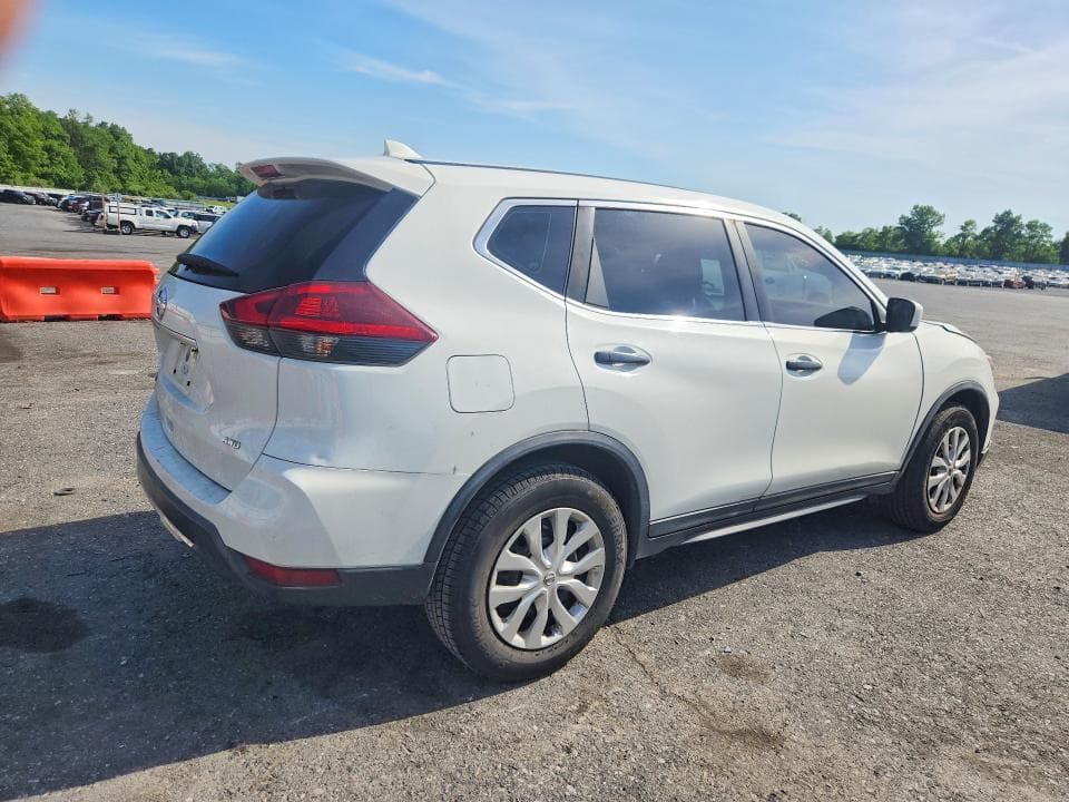 2018 NISSAN ROGUE S 3