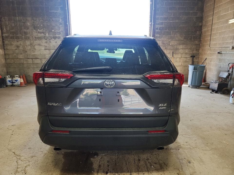 2023 TOYOTA RAV4 XLE PREMIUM 6