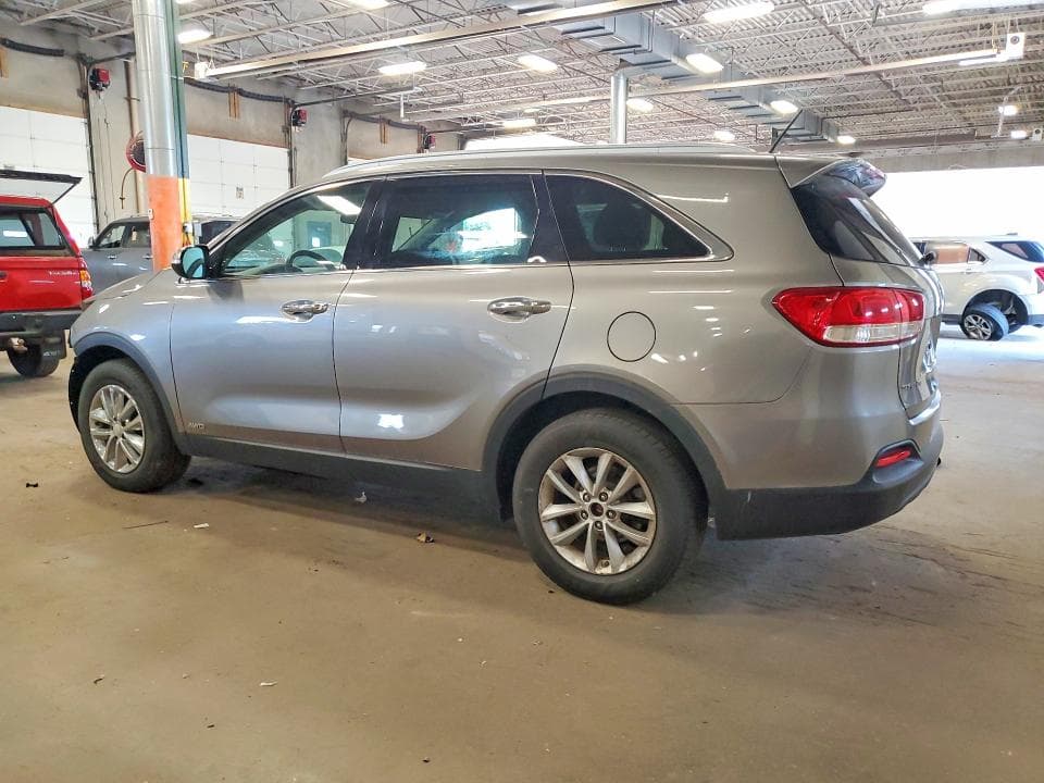 2017 KIA SORENTO LX V6 2