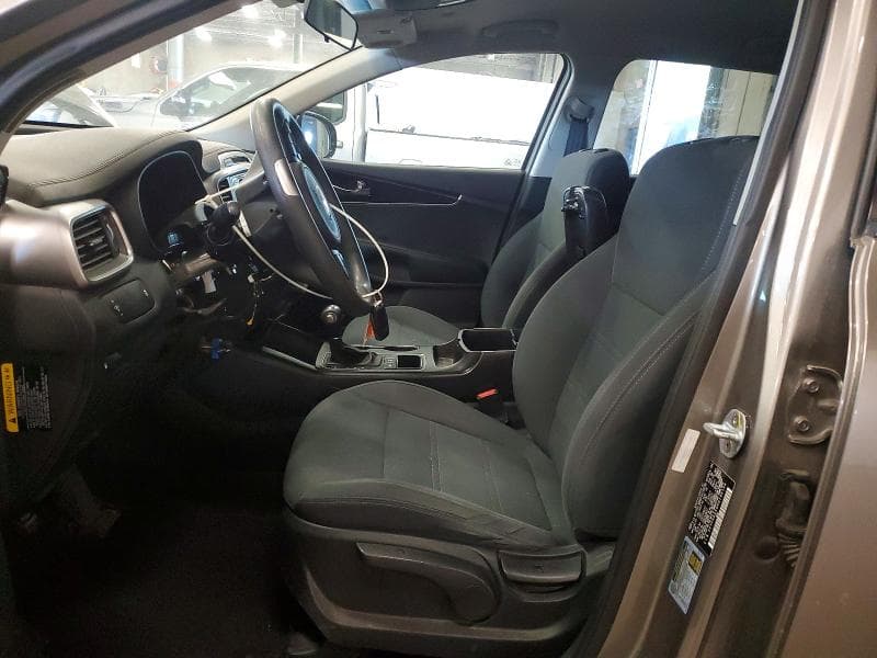 2017 KIA SORENTO LX V6 7