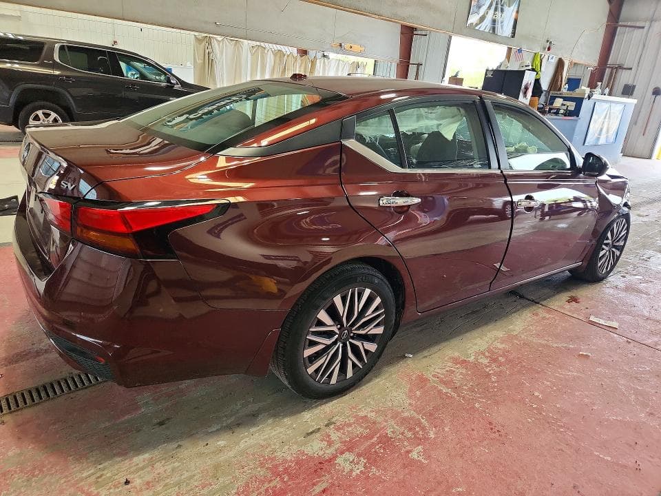 2024 NISSAN ALTIMA SV 3