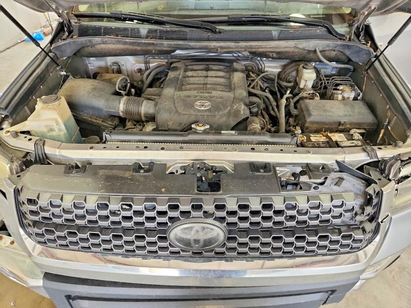 2018 TOYOTA TUNDRA SR5 11