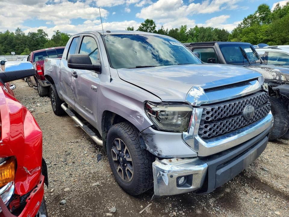 2018 TOYOTA TUNDRA SR5 4