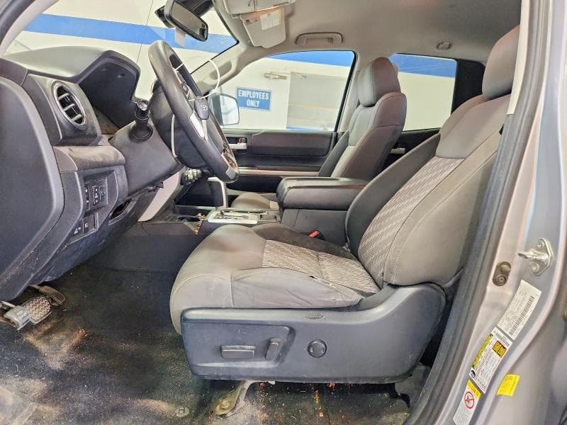 2018 TOYOTA TUNDRA SR5 7