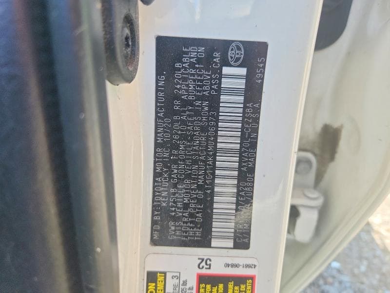 2021 TOYOTA CAMRY SE 12