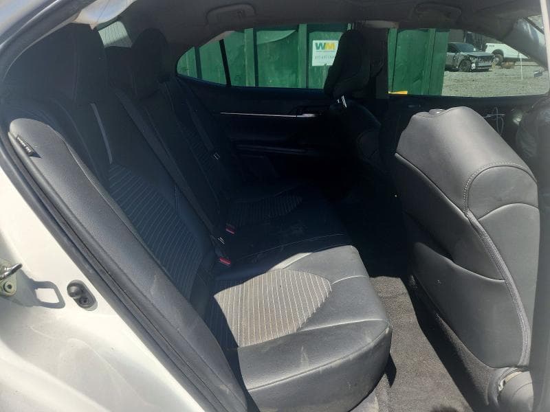2021 TOYOTA CAMRY SE 10