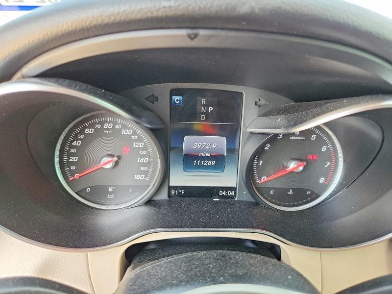 2018 MERCEDES-BENZ GLC 300 300 9