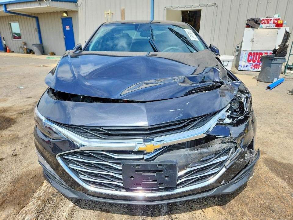 2023 CHEVROLET MALIBU LT 5