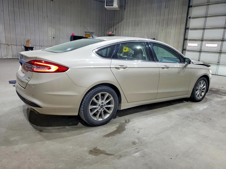 2017 FORD FUSION SE 3