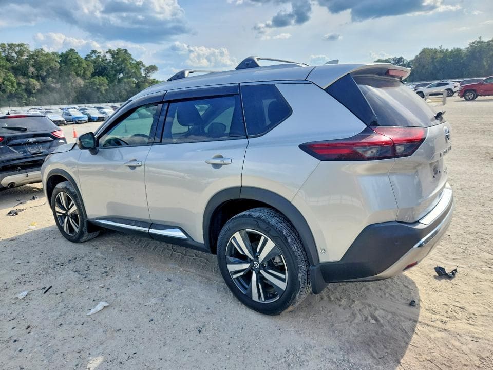 2021 NISSAN ROGUE PLATINUM 2