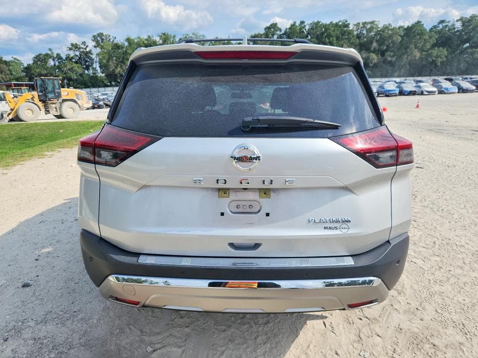 2021 NISSAN ROGUE PLATINUM 6