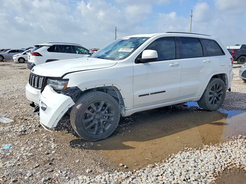 2020 JEEP GRAND CHEROKEE LAREDO - 1
