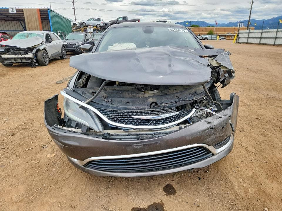 2016 CHRYSLER 200 LIMITED 5