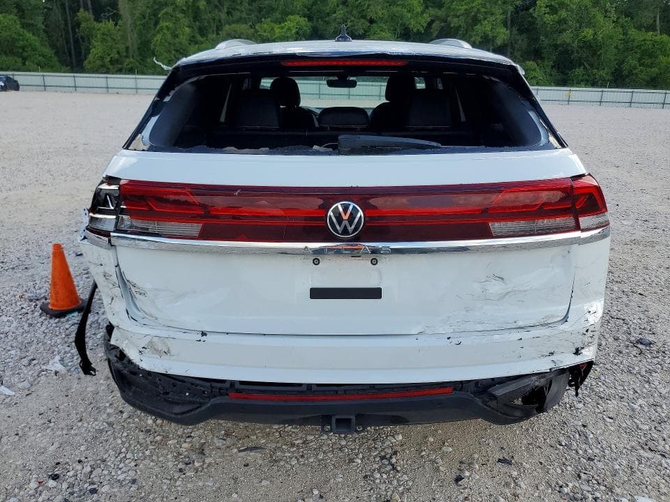 2025 VOLKSWAGEN ATLAS CROSS SPORT SE 6