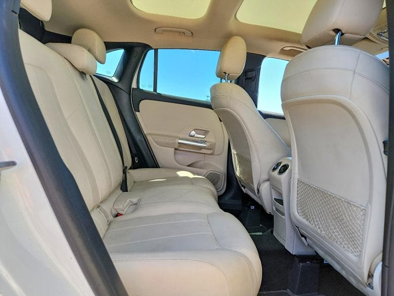 2021 MERCEDES-BENZ GLA 250 4MATIC 11