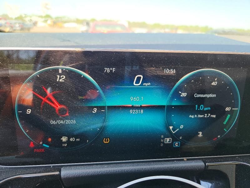 2021 MERCEDES-BENZ GLA 250 4MATIC 9