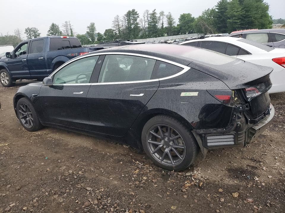 2018 TESLA MODEL 3 2
