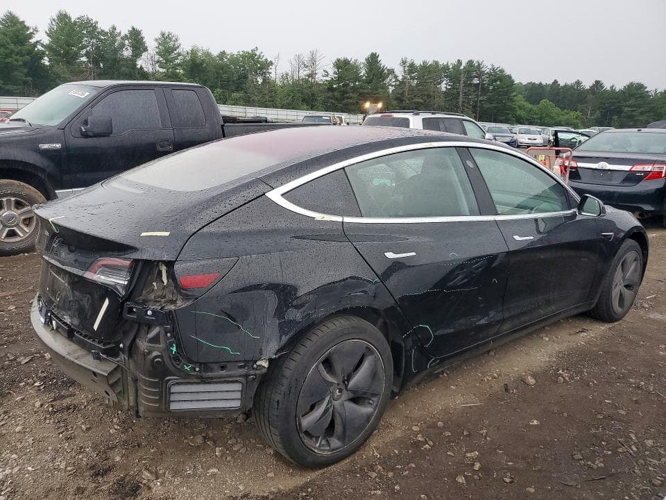 2018 TESLA MODEL 3 3