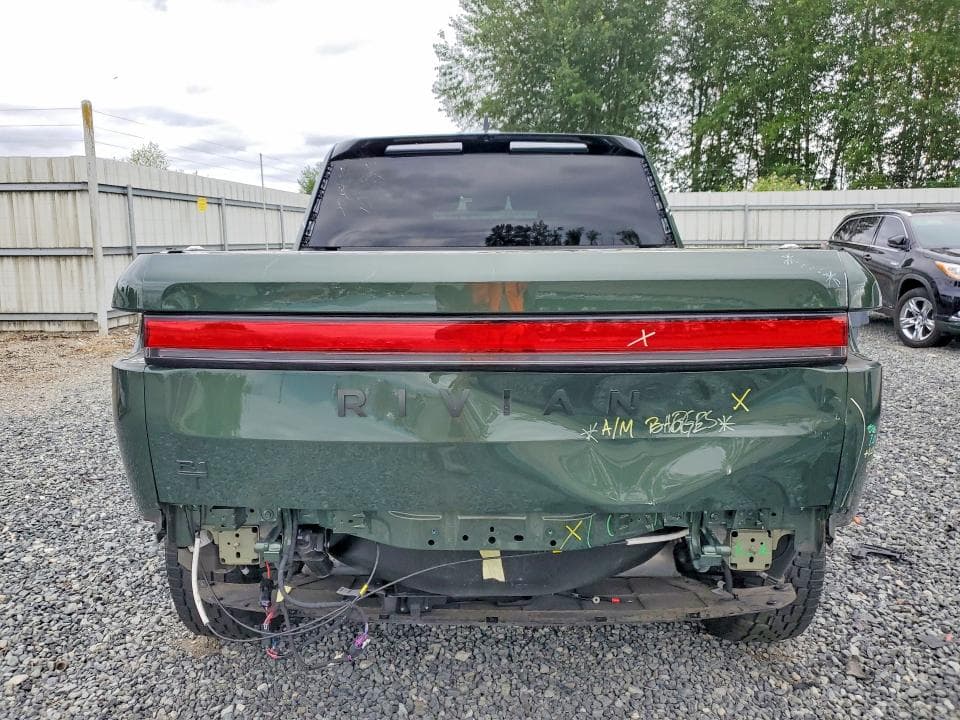 2022 RIVIAN R1T ADVENTURE 6