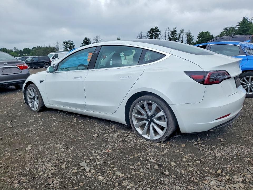 2020 TESLA MODEL 3 2