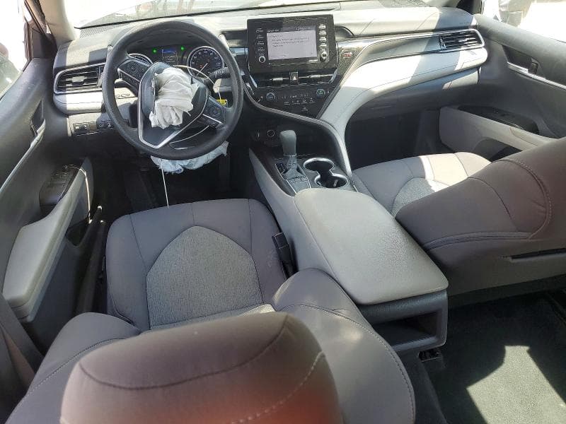 2023 TOYOTA CAMRY LE 8