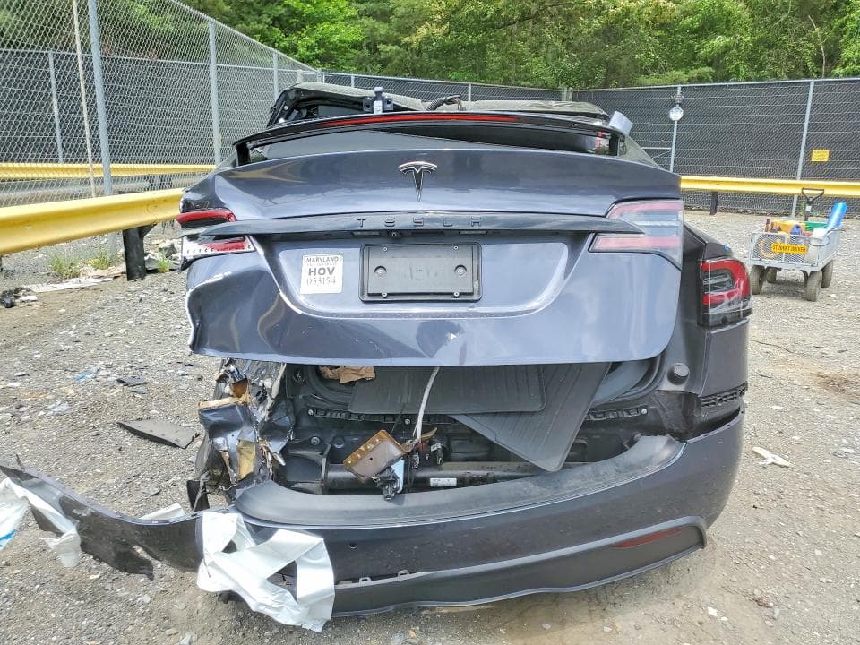 2022 TESLA MODEL X 6