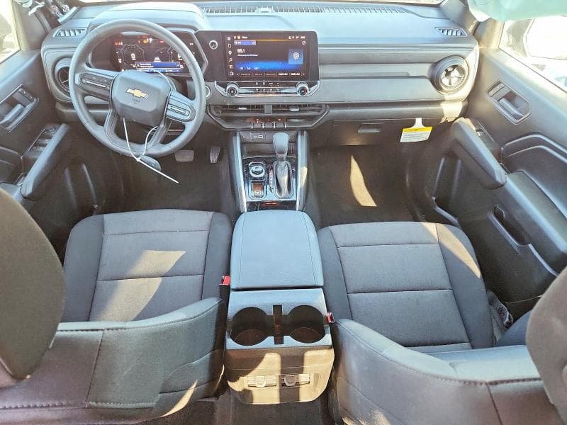 2026 CHEVROLET COLORADO 8