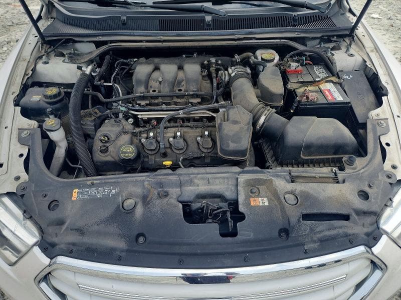 2018 FORD TAURUS LIMITED 11