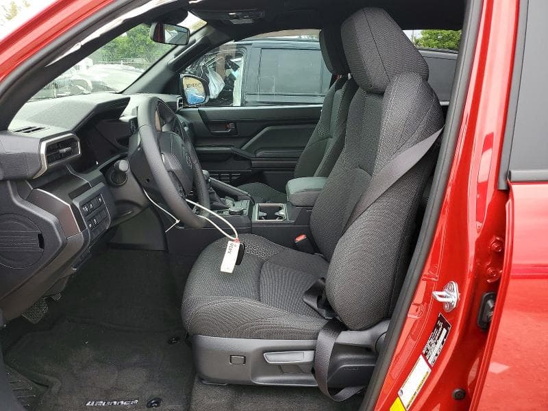 2026 TOYOTA 4RUNNER SR5 7