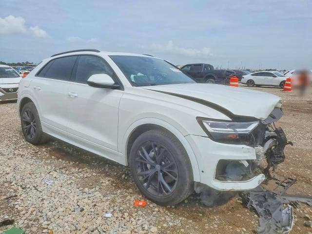 2021 AUDI Q8 PREMIUM 4