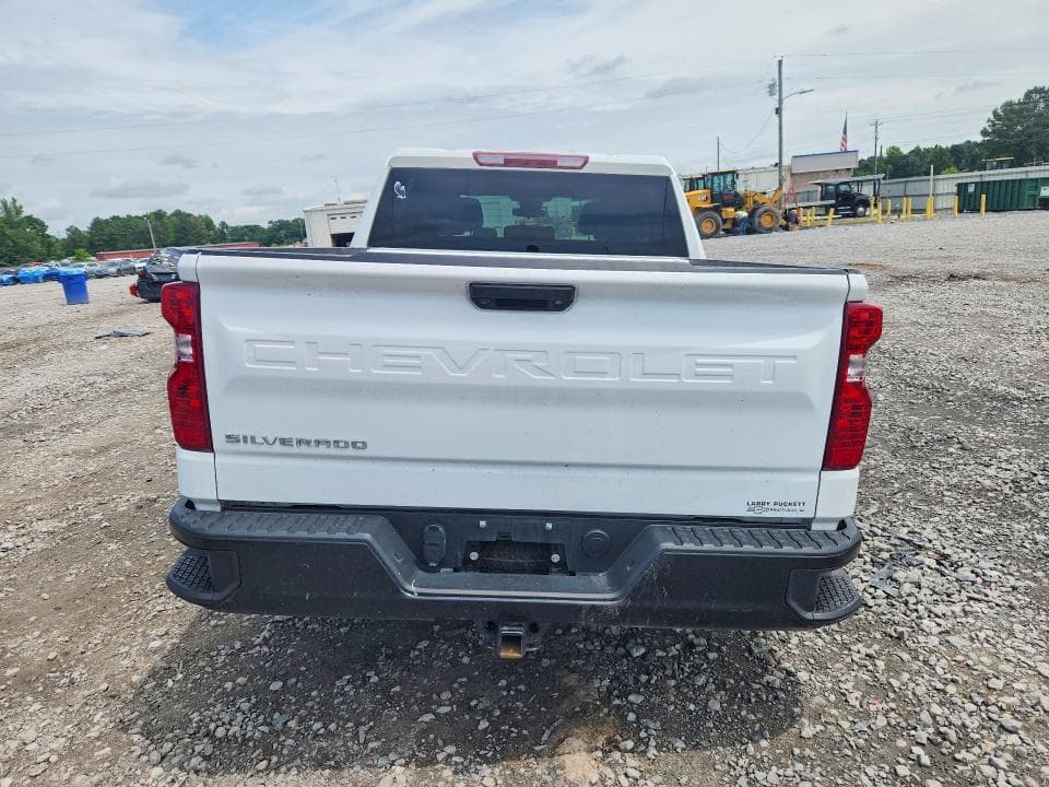 2025 CHEVROLET SILVERADO C1500 6