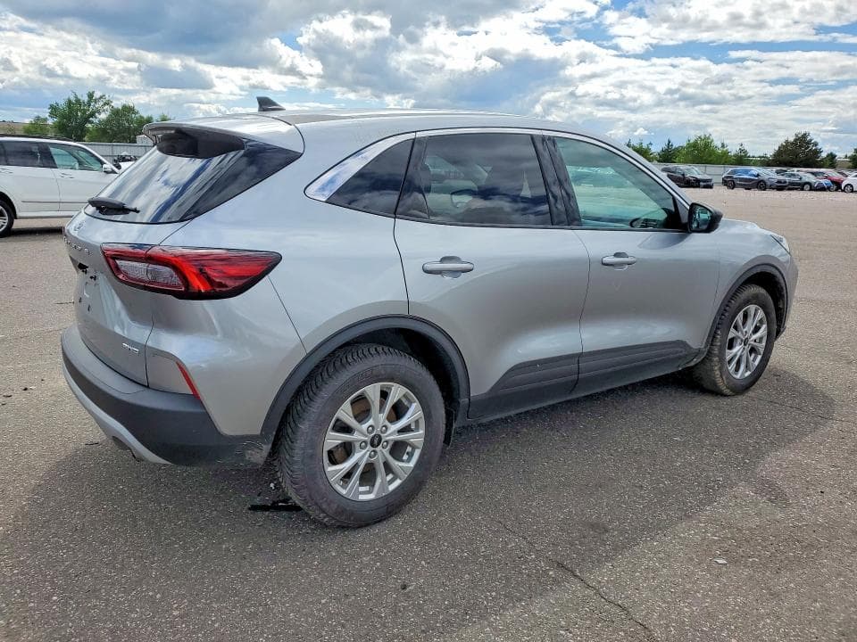 2023 FORD ESCAPE ACTIVE 3